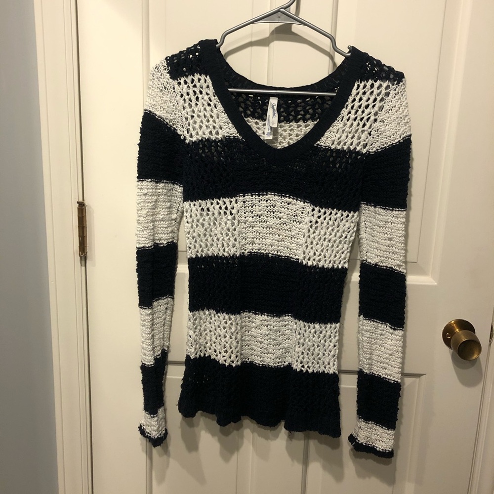 Cute warm sweater!!!